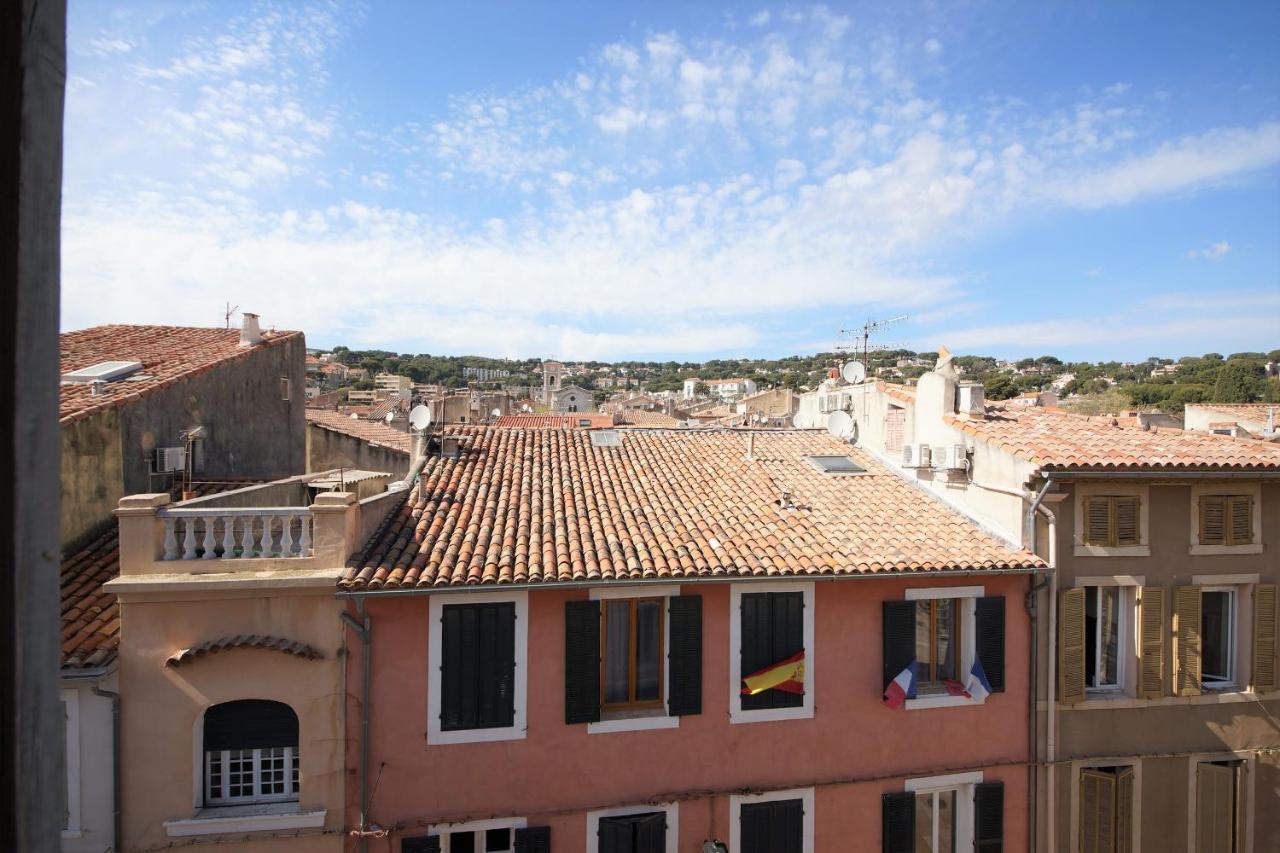 Appartement Le Mehari Cassis Esterno foto