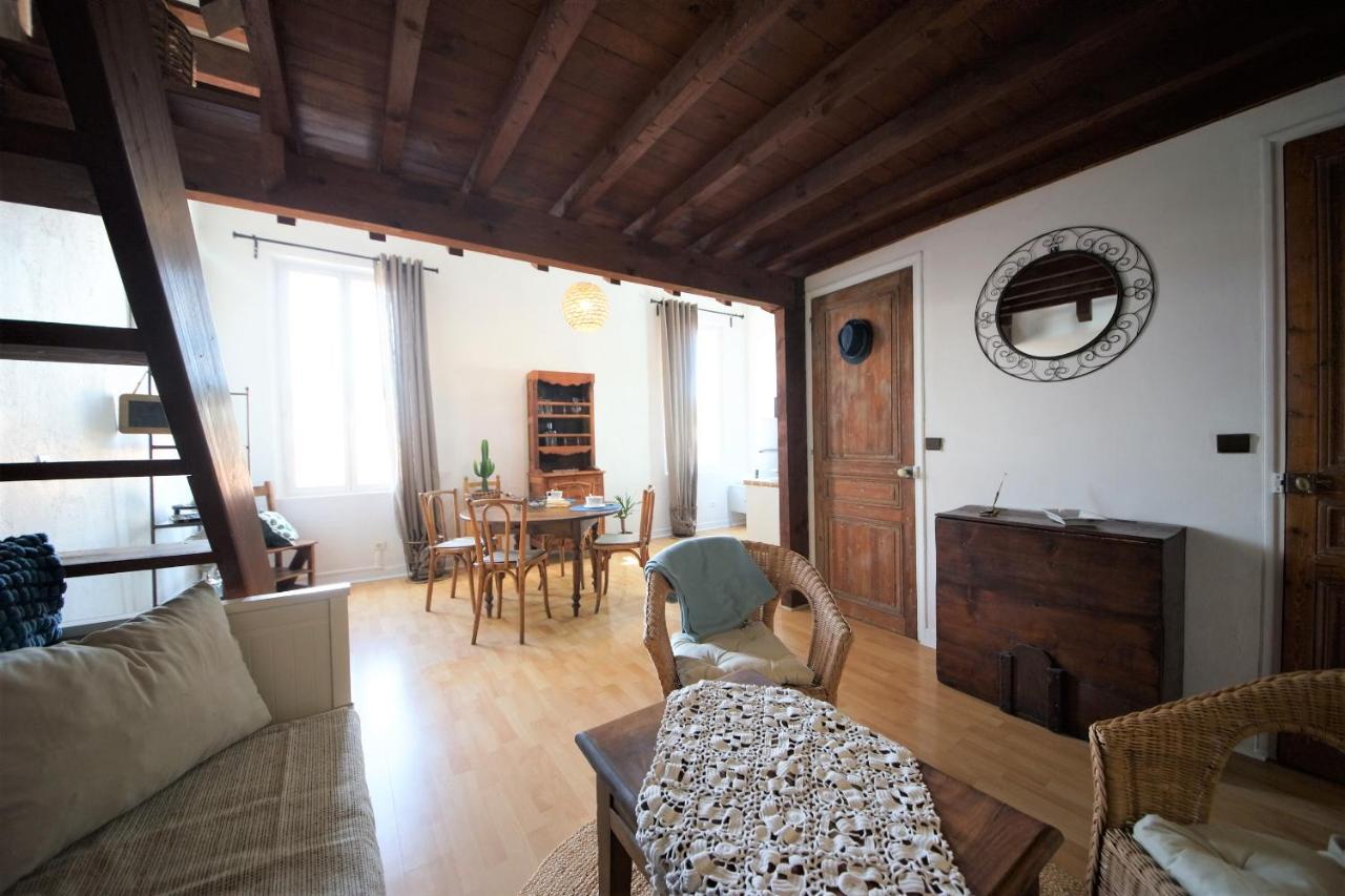 Appartement Le Mehari Cassis Esterno foto
